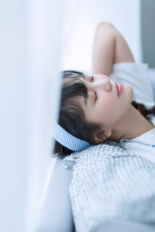 野外强伦轩女教师高清在线